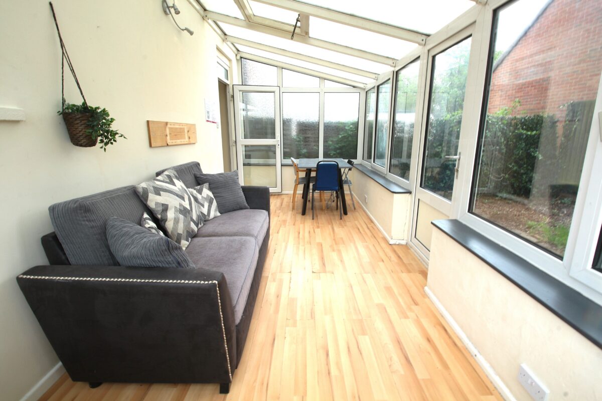 5 Newsums Villas, Carholme Road, Lincoln, Lincolnshire, LN1 1SQ