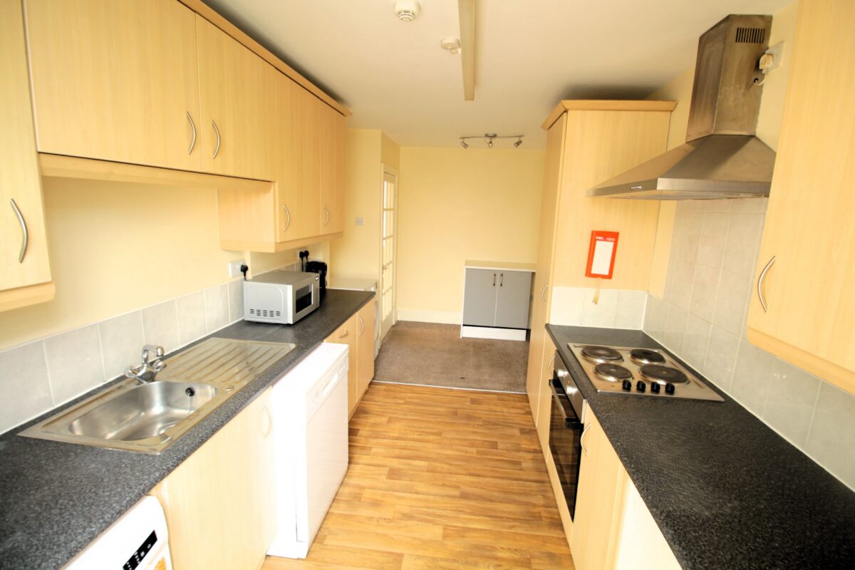 5 Newsums Villas, Carholme Road, Lincoln, Lincolnshire, LN1 1SQ