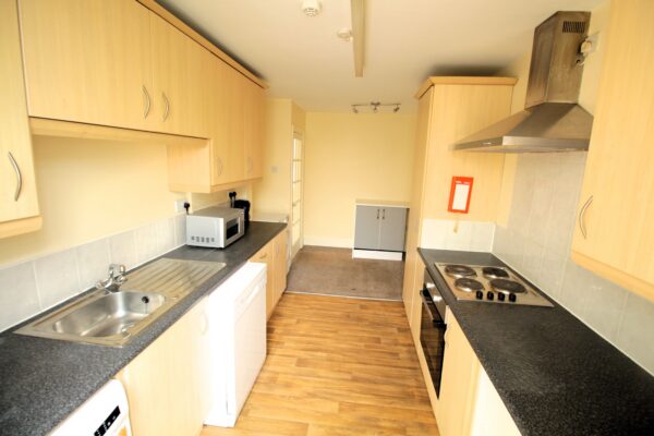5 Newsums Villas, Carholme Road, Lincoln, Lincolnshire, LN1 1SQ