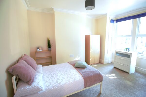 103 Carholme Road, Lincoln, Lincolnshire, LN1 1RT