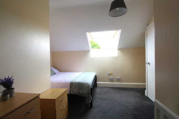 105 Carholme Road, Lincoln, Lincolnshire, LN1 1RT