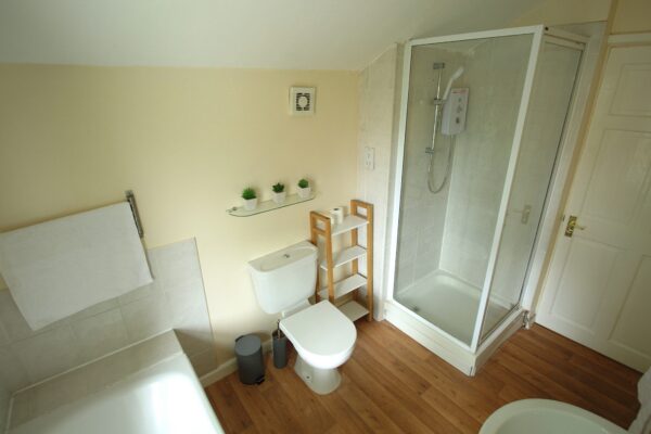 5 Newsums Villas, Carholme Road, Lincoln, Lincolnshire, LN1 1SQ