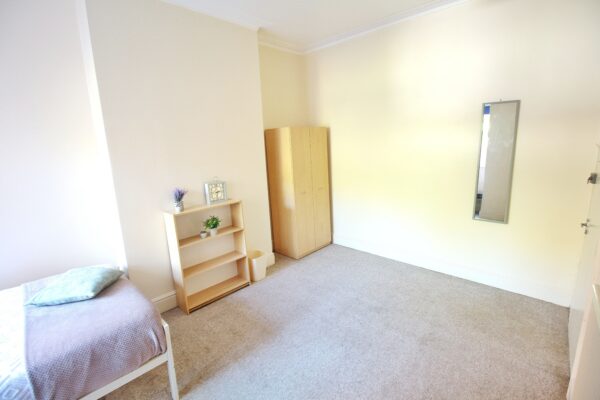103 Carholme Road, Lincoln, Lincolnshire, LN1 1RT
