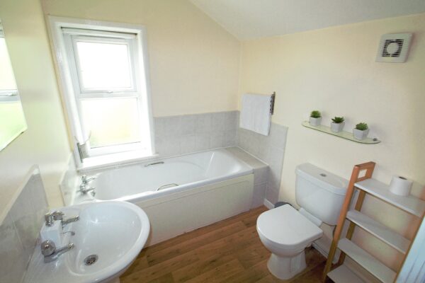 5 Newsums Villas, Carholme Road, Lincoln, Lincolnshire, LN1 1SQ