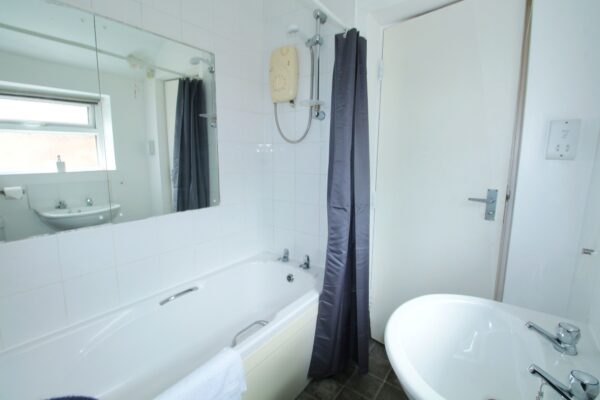 105 Carholme Road, Lincoln, Lincolnshire, LN1 1RT