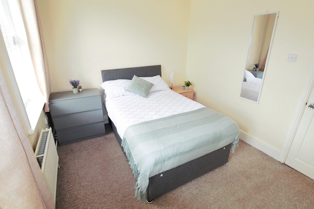 5 Newsums Villas, Carholme Road, Lincoln, Lincolnshire, LN1 1SQ