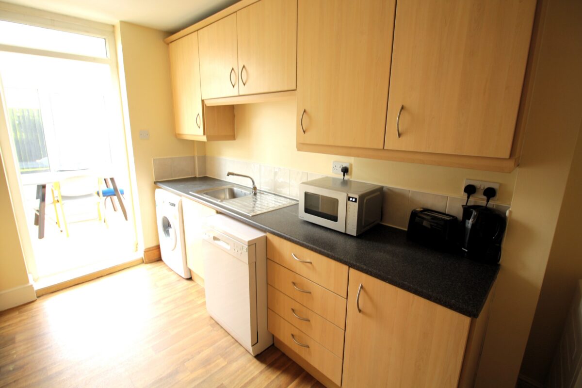5 Newsums Villas, Carholme Road, Lincoln, Lincolnshire, LN1 1SQ