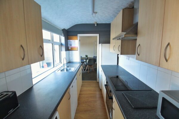 Student Accommodation, 20 Derwent Street, Lincoln, Lincolnshire, LN1 1SL,