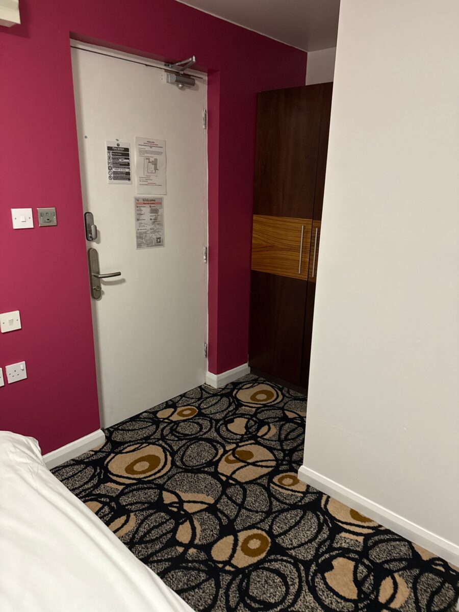 Room 215, SimplyStay Lincoln Road, Skegness, Lincolnshire, PE25 2EA