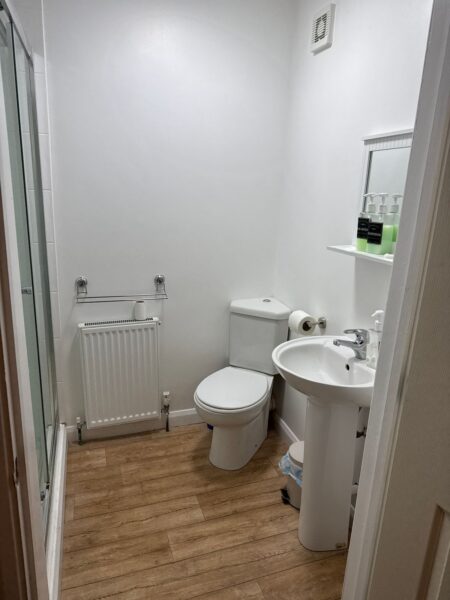 Room 203, SimplyStay Lincoln Road, Skegness, Lincolnshire, PE25 2EA
