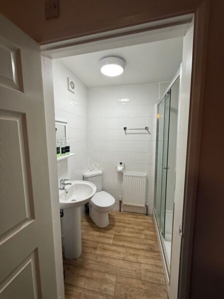 Room 204, SimplyStay Lincoln Road, Skegness, Lincolnshire, PE25 2EA