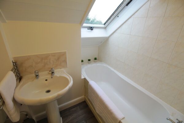 Student Accommodation, 96 Newland Street West, Lincoln, Lincolnshire, LN1 1PH