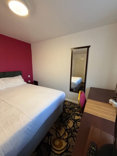 Room 203, SimplyStay Lincoln Road, Skegness, Lincolnshire, PE25 2EA