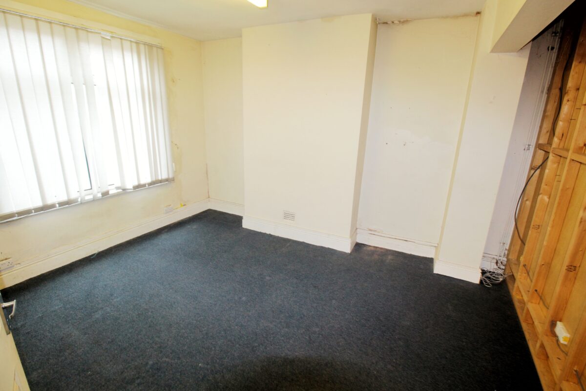 Office, Storage or Shop, 49 Canwick Road, Lincoln, Lincolnshire, LN5 8HE,