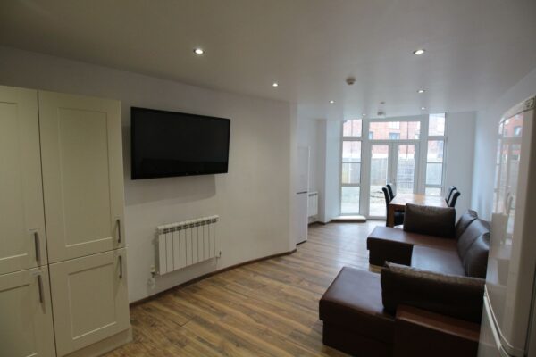 43 Hewson Road, Lincoln, Lincolnshire, LN1 1RZ