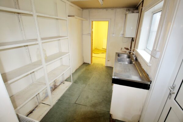 Office, Storage or Shop, 49 Canwick Road, Lincoln, Lincolnshire, LN5 8HE,