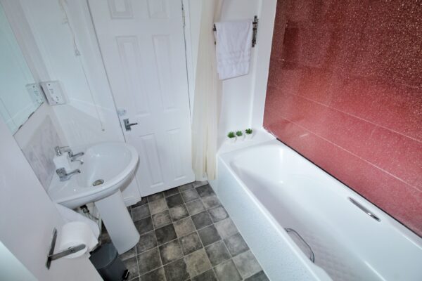 103 Carholme Road, Lincoln, Lincolnshire, LN1 1RT