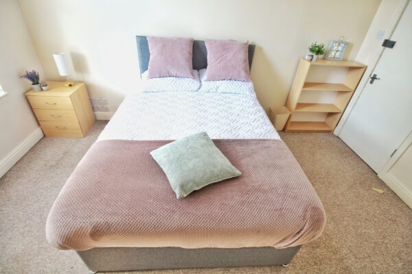 103 Carholme Road, Lincoln, Lincolnshire, LN1 1RT