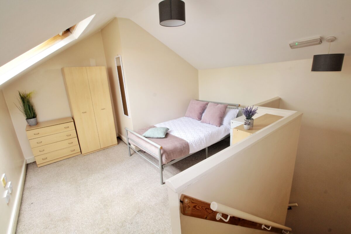 103 Carholme Road, Lincoln, Lincolnshire, LN1 1RT