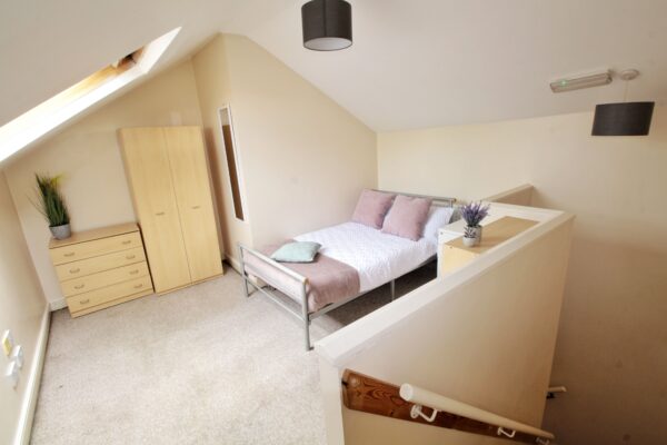 103 Carholme Road, Lincoln, Lincolnshire, LN1 1RT