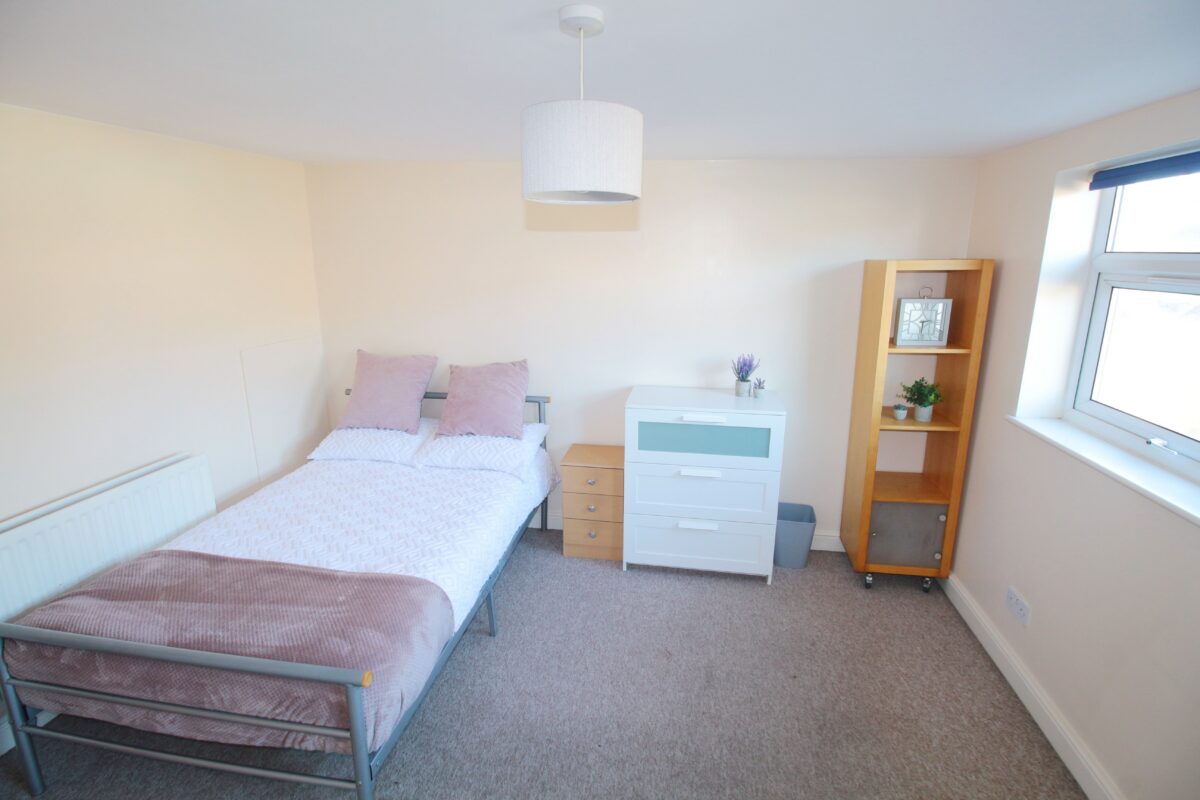105 Carholme Road, Lincoln, Lincolnshire, LN1 1RT,