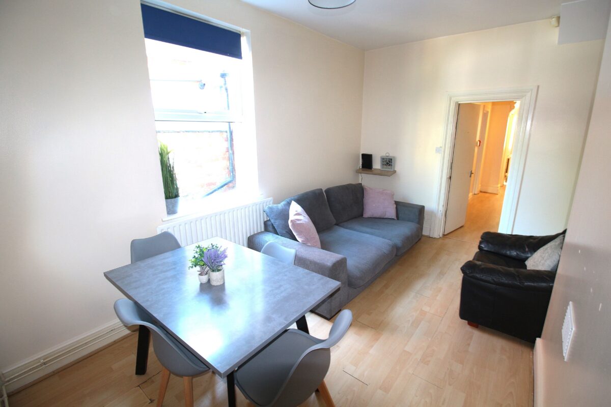 76 Richmond Road, Lincoln, Lincolnshire, LN1 1LH, United Kingdom