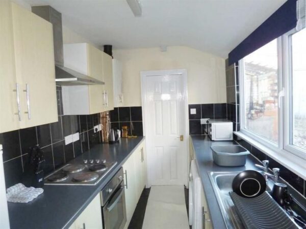 3 Russell Street, Russell Street, Lincoln, Lincolnshire, LN5 8NN