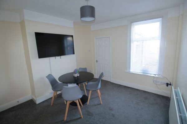 Room 4, 20 Derwent Street, Lincoln, Lincolnshire, LN1 1SL, United Kingdom