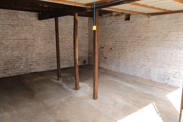 Double Garage, 1 Mill Lane, Lincoln, Lincolnshire, LN5 7QN, United Kingdom