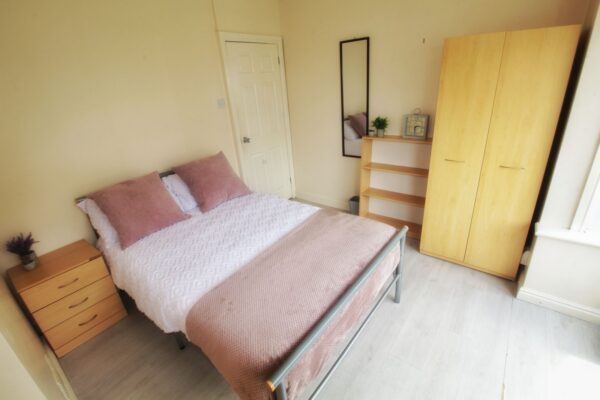 103 Carholme Road, Lincoln, Lincolnshire, LN1 1RT