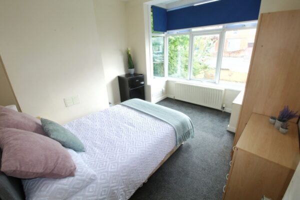 105 Carholme Road, Lincoln, Lincolnshire, LN1 1RT