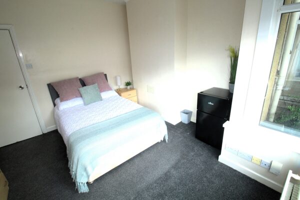 105 Carholme Road, Lincoln, Lincolnshire, LN1 1RT