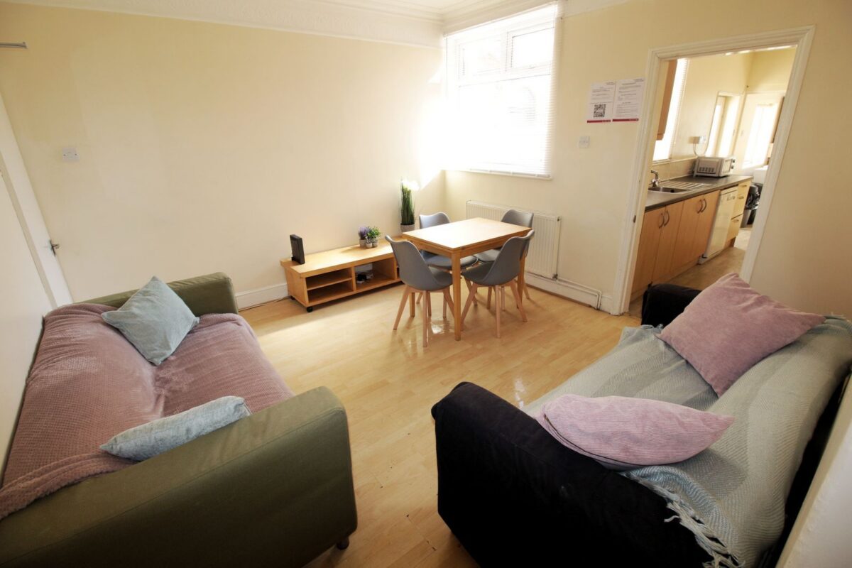 57 Hewson Road, Lincoln, Lincolnshire, LN1 1RZ