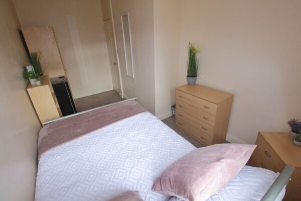 103 Carholme Road, Lincoln, Lincolnshire, LN1 1RT