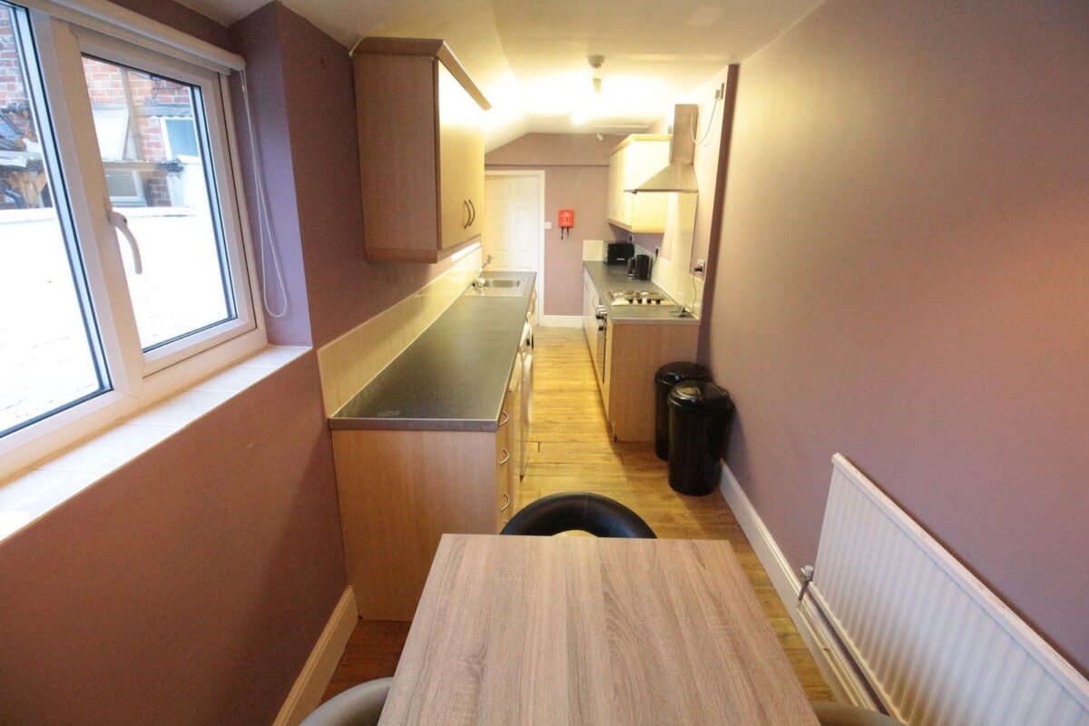 5 Whitehall Terrace, Lincoln, Lincolnshire, LN1 1PQ, United Kingdom